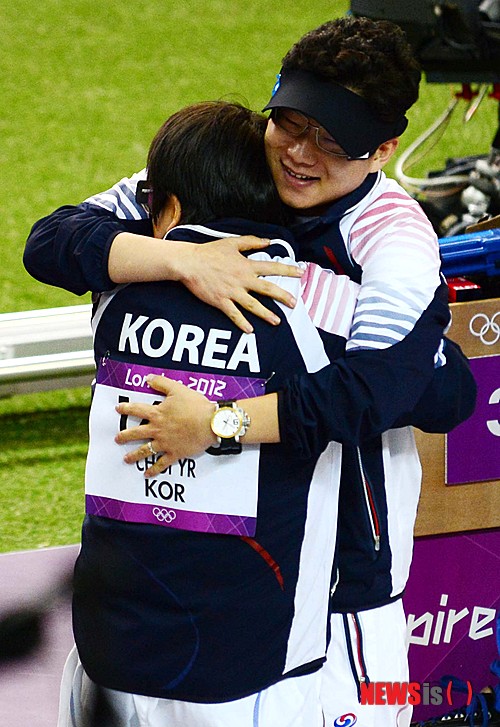 [종합]진종오, 50m 권총 金 '2관왕·2연패'…최영래 銀