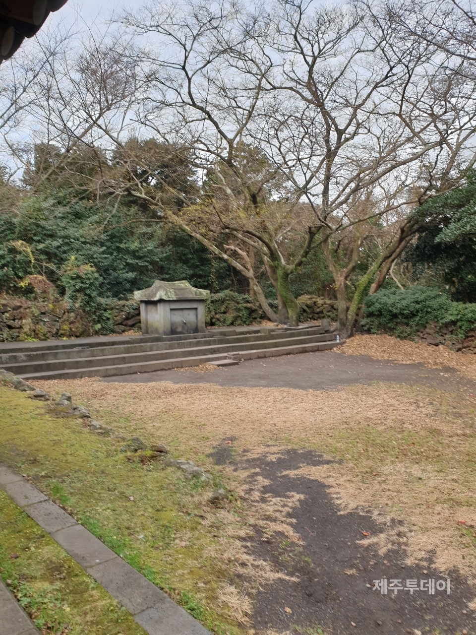 송당 본향당. 송당 본향당은 제주의 모든 신들의 원조가 모셔진 곳이다. 제주의 300여개 당신은 모두 송당 본향당신에서 비롯되었다.(사진=고진숙)