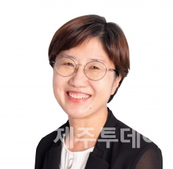 제8회 전국동시지방선거 교육의원에 출마한 고의숙 예비후보.