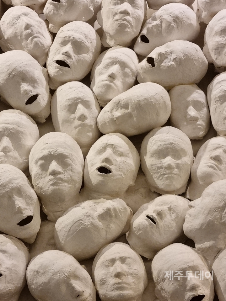 제주4·3평화공원에서. (사진=이성홍 제공)