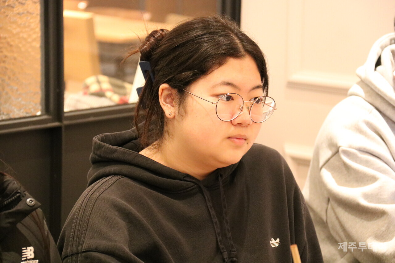 제청기행에서 활동중인 오은솔 (사진=박지희 기자)