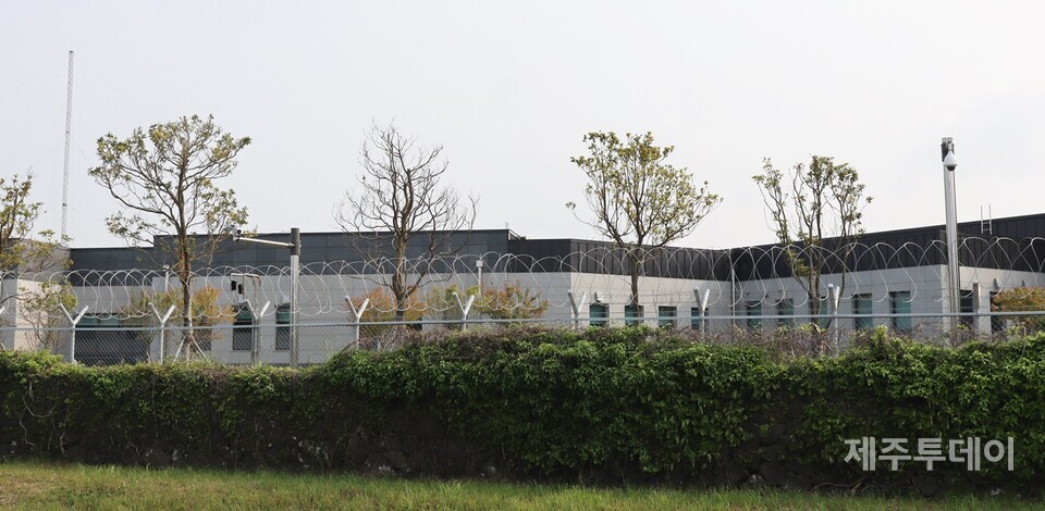 지난 14일 찾은 제주시 구좌읍 덕천리 산 일대 국가위성운영센터. (사진=조수진 기자)