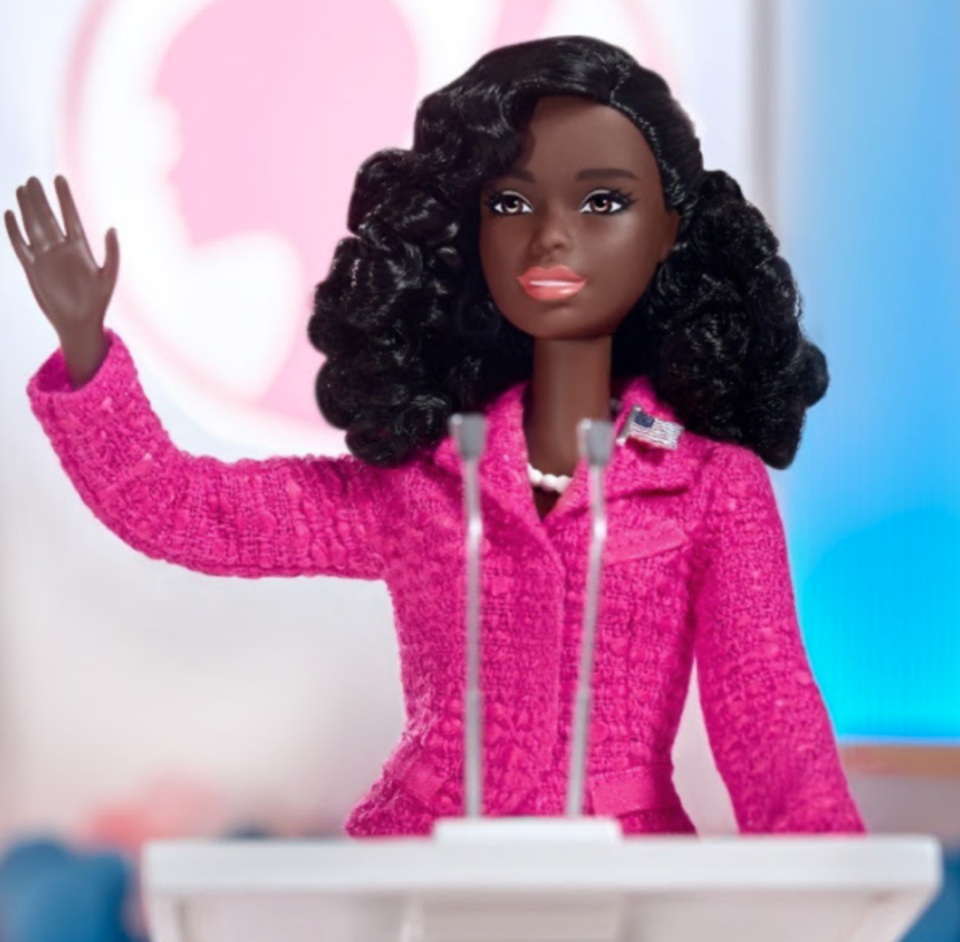 지난 2020년 장난감 제조업체 마텔(Mattel)이 출시한 대통령 후보 바비 모델. (사진=마텔 공식 트위터 계정)