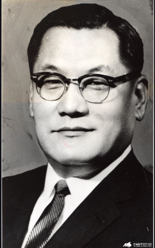 송요찬(1918-1980)