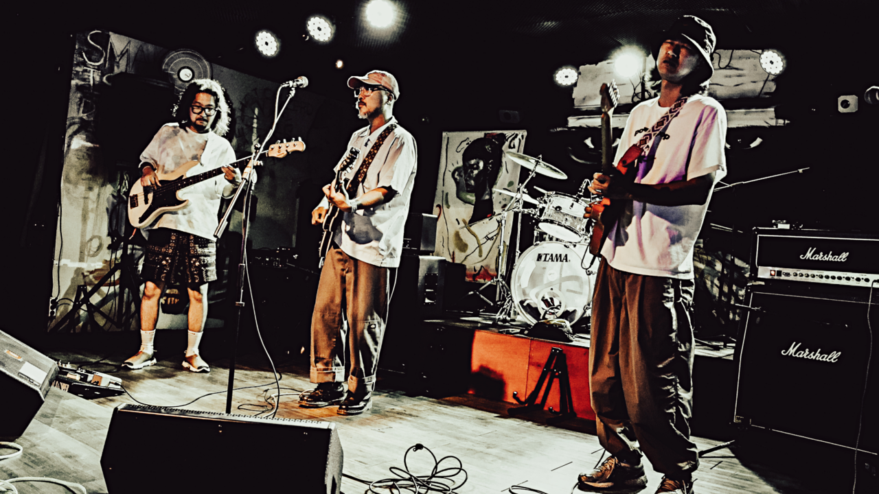 밴드 '파라솔웨이브'. (사진=락하두)