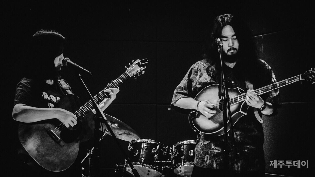 모허 (사진=락하두)