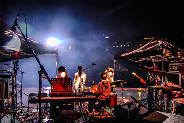 귀일중학교 밴드 - 바이잭(사진=락하두 제공)