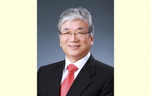 [이용길 칼럼] &apos;작지만 강한 나라’이스라엘이 사는 법