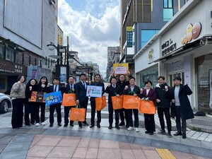 &apos;골목에서 만나요&apos;...제주도의회, 우리동네 &apos;소비실천&apos; 운동