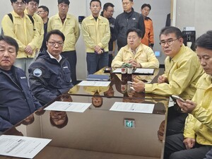 267명 탄 제주발 목포행 여객선 좌초... 3시간 만 전원 구조